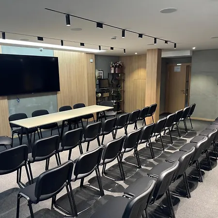 Apart Otel Iskra House - Sobe I Vlasotince