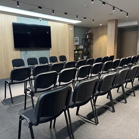 Apart Otel Iskra House - Sobe I Vlasotince