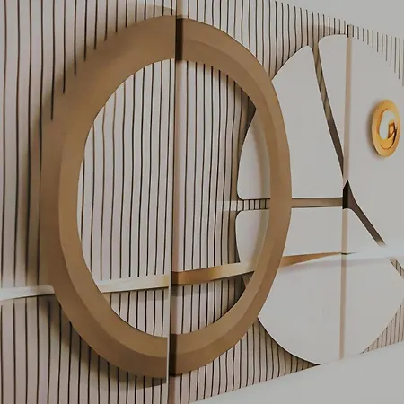 Iskra House - Sobe I Apart Otel *