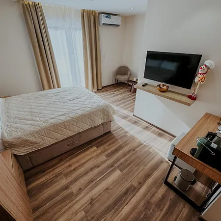 Iskra House - Sobe I Vlasotince