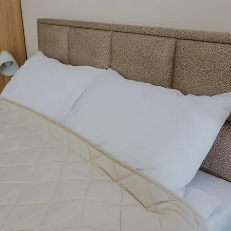 Iskra House - Sobe I *