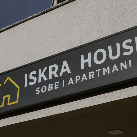 Apart Otel Iskra House - Sobe I *