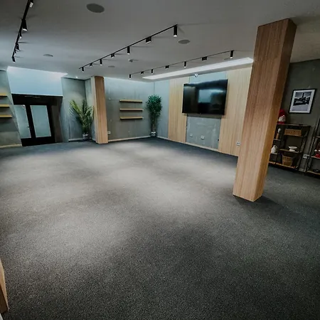 Iskra House - Sobe I Apart Otel