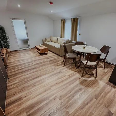 Iskra House - Sobe I Apart Otel