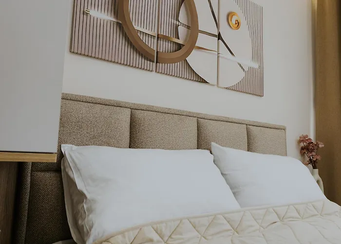 Iskra House - Sobe I Aparthotel Vlasotince