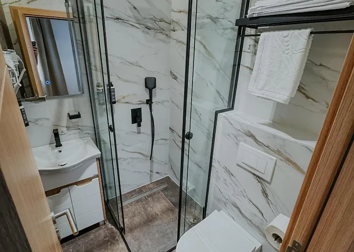 Iskra House - Sobe I Aparthotel *