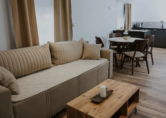 Iskra House - Sobe I Aparthotel *